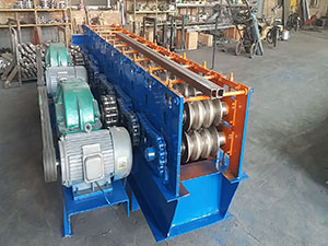 廢舊圓管壓方管機器